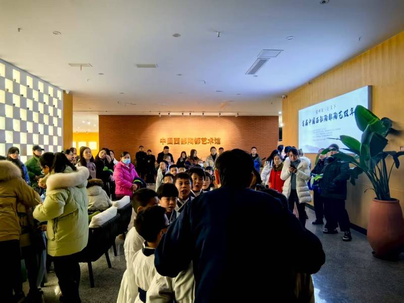 威海培训讲座公司如何赋能文旅产业：定制化培训助力产业人才升级